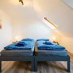 Zentrale Wohlfuehlwohnung - Ideal Fuer Ihren Urlaub Oder Geschaeftsreise *