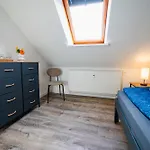 Zentrale Wohlfuehlwohnung - Ideal Fuer Ihren Urlaub Oder Geschaeftsreise *