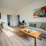 Zentrale Wohlfuehlwohnung - Ideal Fuer Ihren Urlaub Oder Geschaeftsreise Apartamento