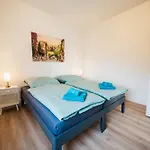 Zentrale Wohlfuehlwohnung - Ideal Fuer Ihren Urlaub Oder Geschaeftsreise