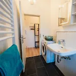 Zentrale Wohlfuehlwohnung - Ideal Fuer Ihren Urlaub Oder Geschaeftsreise * Magdeburgo