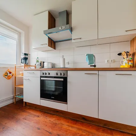 Zentrale Wohlfuehlwohnung - Ideal Fuer Ihren Urlaub Oder Geschaeftsreise *