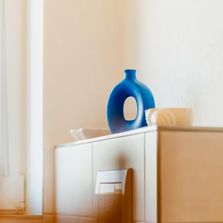 Zentrale Wohlfuehlwohnung - Ideal Fuer Ihren Urlaub Oder Geschaeftsreise דירה *