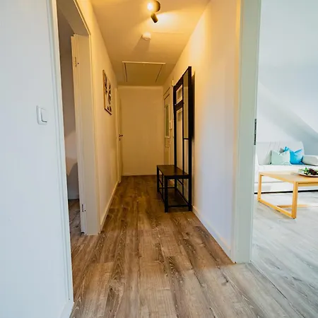 Zentrale Wohlfuehlwohnung - Ideal Fuer Ihren Urlaub Oder Geschaeftsreise *