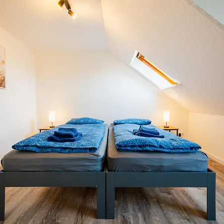 Zentrale Wohlfuehlwohnung - Ideal Fuer Ihren Urlaub Oder Geschaeftsreise *