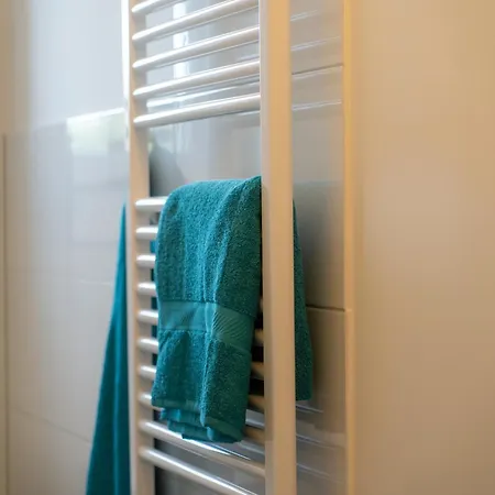 Zentrale Wohlfuehlwohnung - Ideal Fuer Ihren Urlaub Oder Geschaeftsreise Apartament