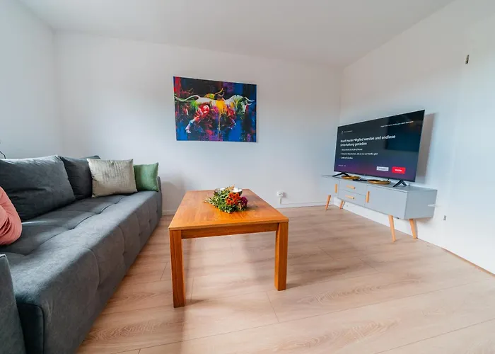 Zentrale Wohlfuehlwohnung - Ideal Fuer Ihren Urlaub Oder Geschaeftsreise *