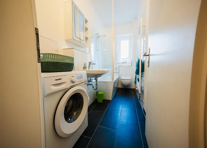 Zentrale Wohlfuehlwohnung - Ideal Fuer Ihren Urlaub Oder Geschaeftsreise *