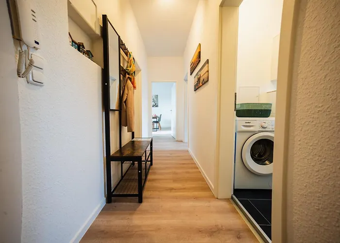 Zentrale Wohlfuehlwohnung - Ideal Fuer Ihren Urlaub Oder Geschaeftsreise *